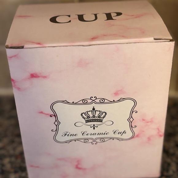 🆕 Teacher Survival Kit - Picture 6 of 10